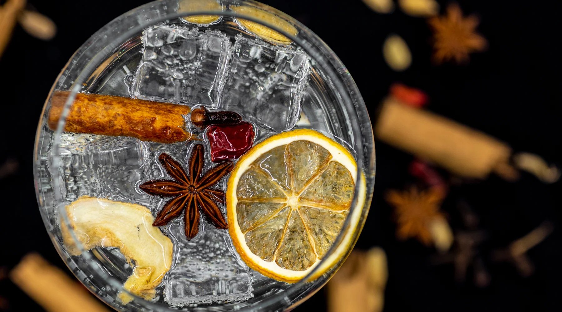 Gin et botaniques